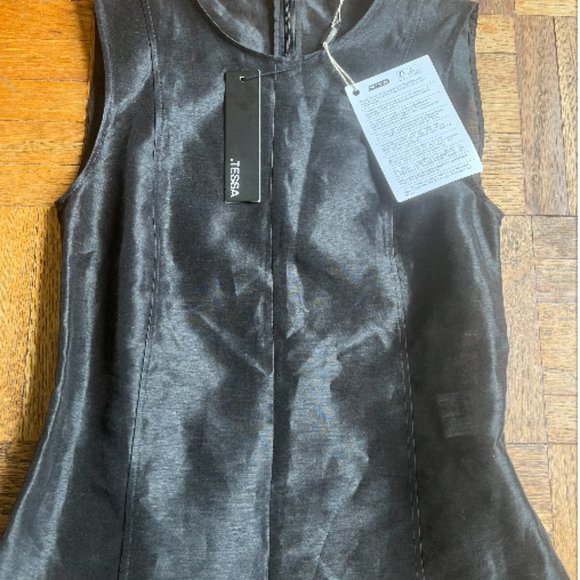 Brand new .Tessa black sleeveless linen+silk blouse, size Small - Picture 2 of 7